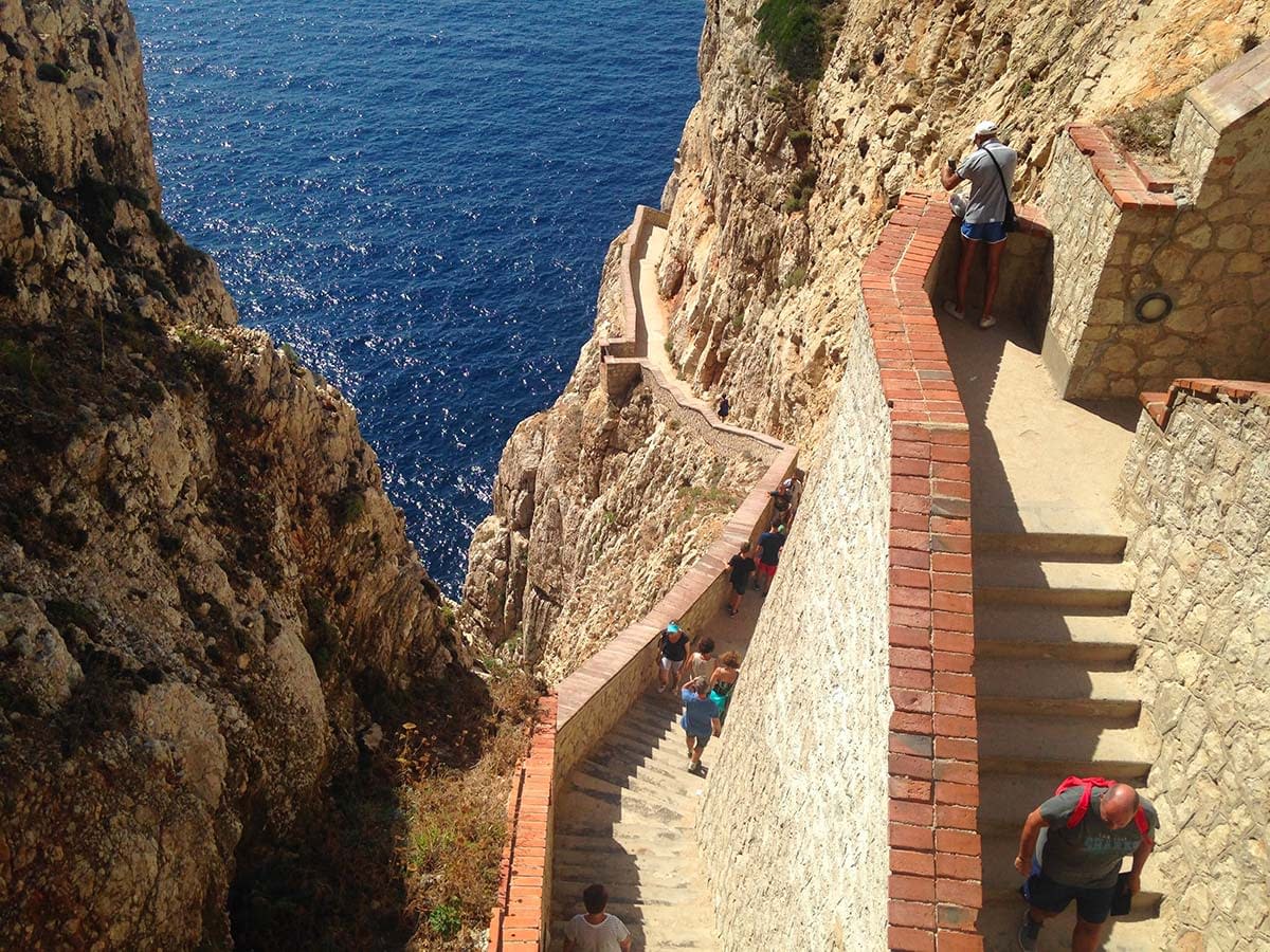 Scalinata delle Grotte di Nettuno
